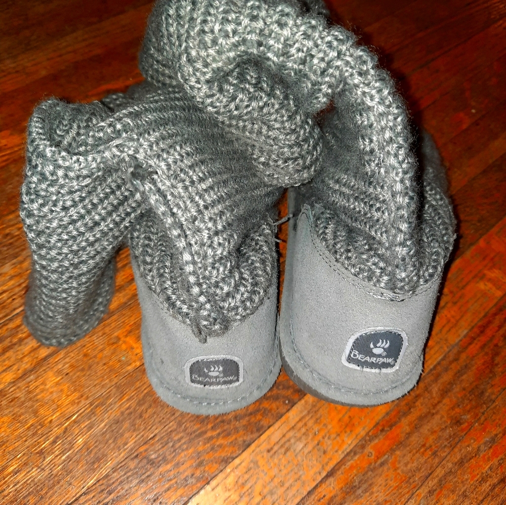Bearpaw knit boots